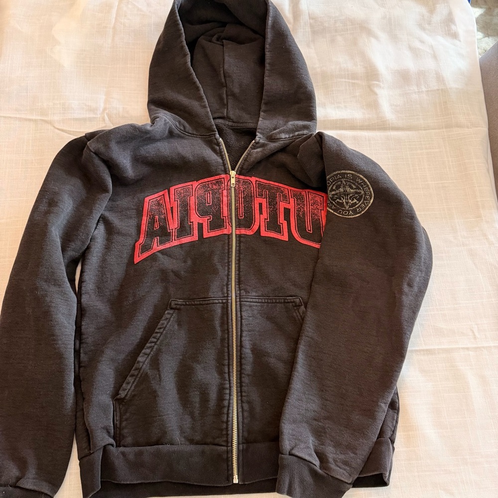 Travis Scott “Utopia is Wherever You Are” Zip Hoodie, S, Black